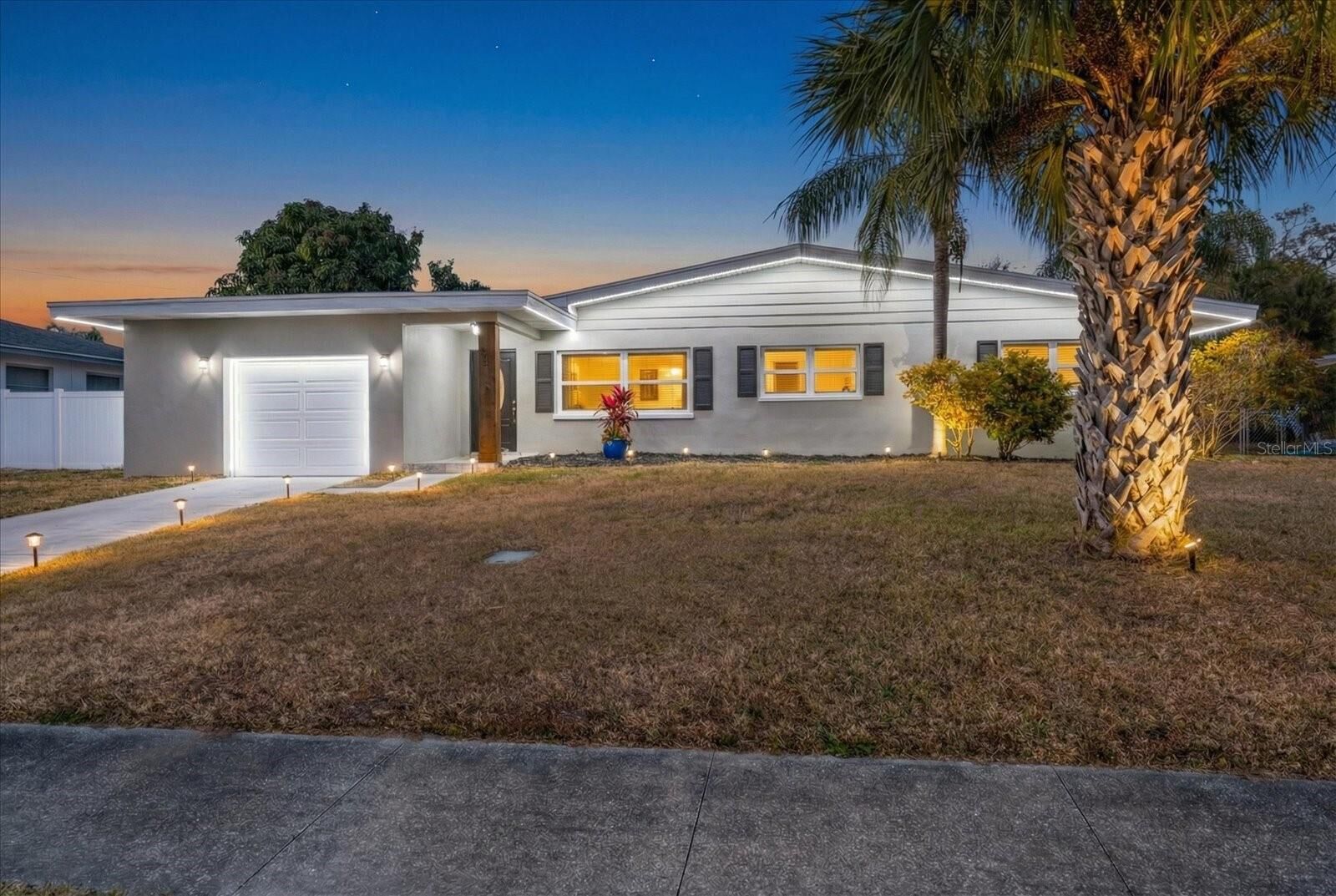 Property Photo:  2239 Duncan Drive  FL 33770 
