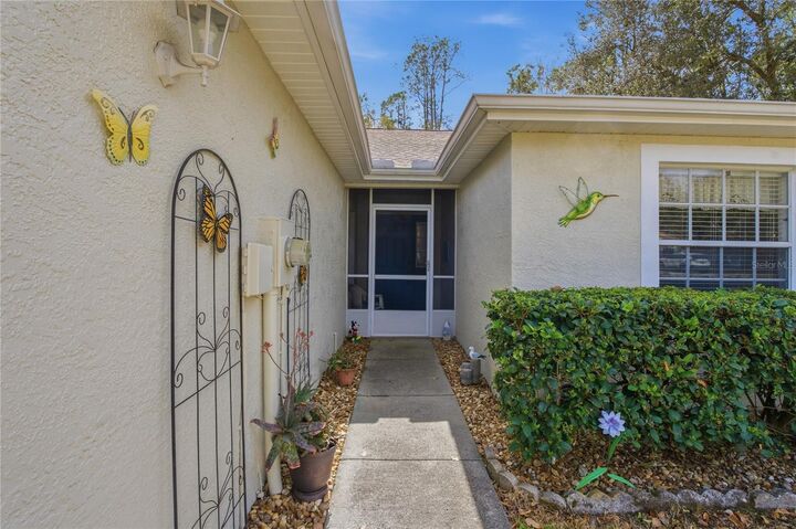 Property Photo:  34738 Double Eagle Court  FL 33541 