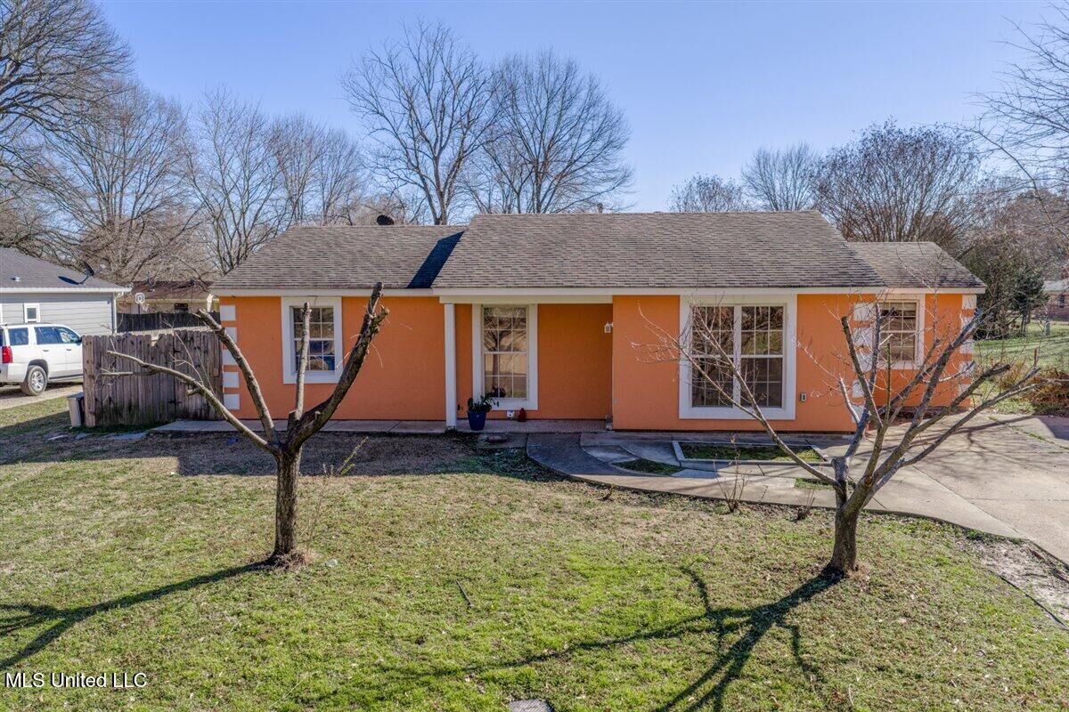 Property Photo: 3045 Normandy Drive MS 38637
