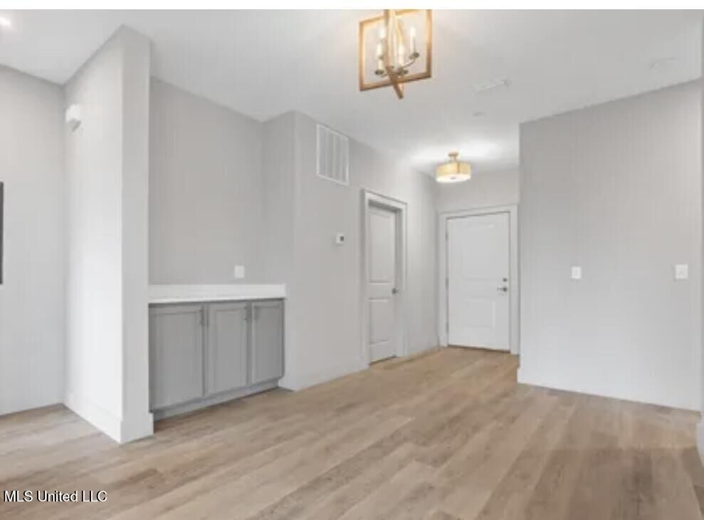 Property Photo:  2501 Bienville Boulevard  MS 39564 