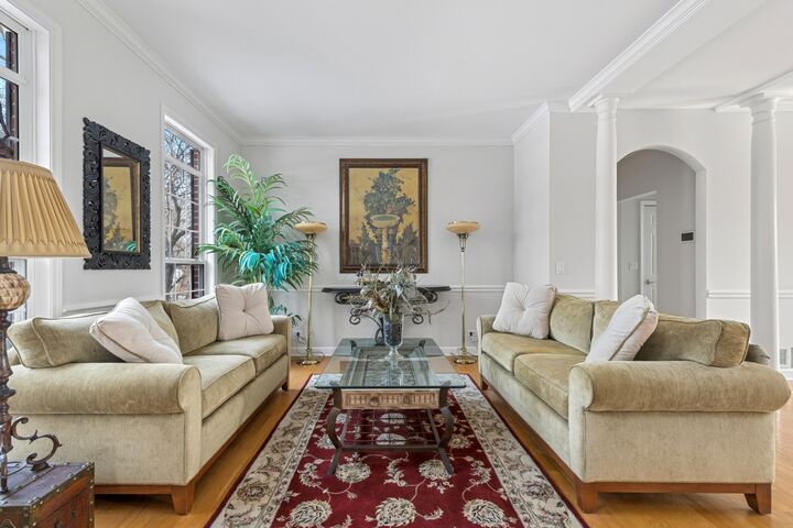 Property Photo: 25605 Blackhawk Lane IL 60010