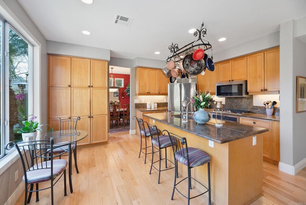 Property Photo: 5073 Sea Mist Ct. CA 92121