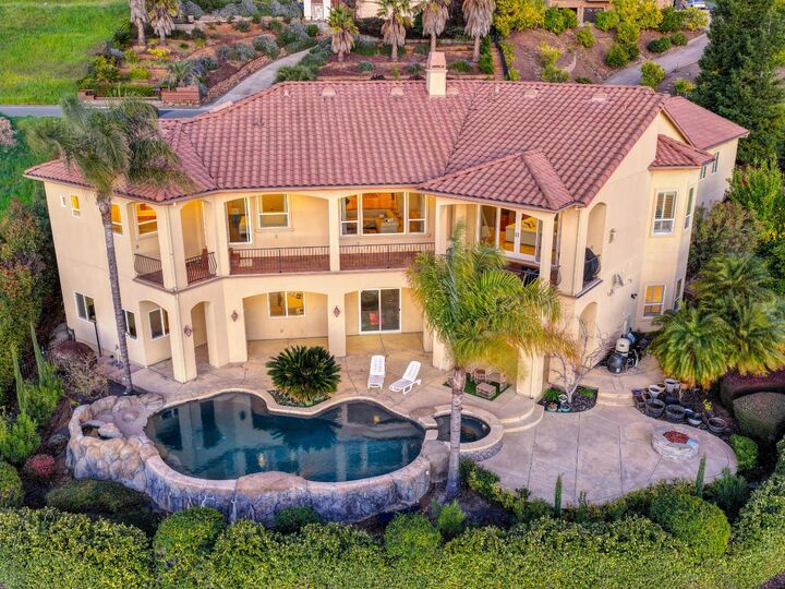 Property Photo:  512 Montridge Way  CA 95762 