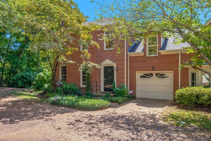 Property Photo:  620 Estes Rd  TN 37215 