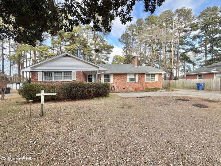Property Photo:  2205 Carey Road  NC 28504 