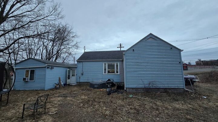 Property Photo:  33 Barker Place  NY 14892 