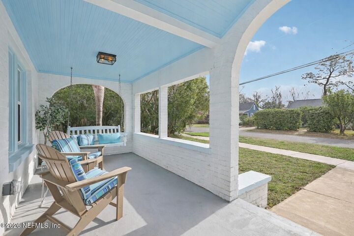 Property Photo:  3233 Mayflower Street  FL 32205 