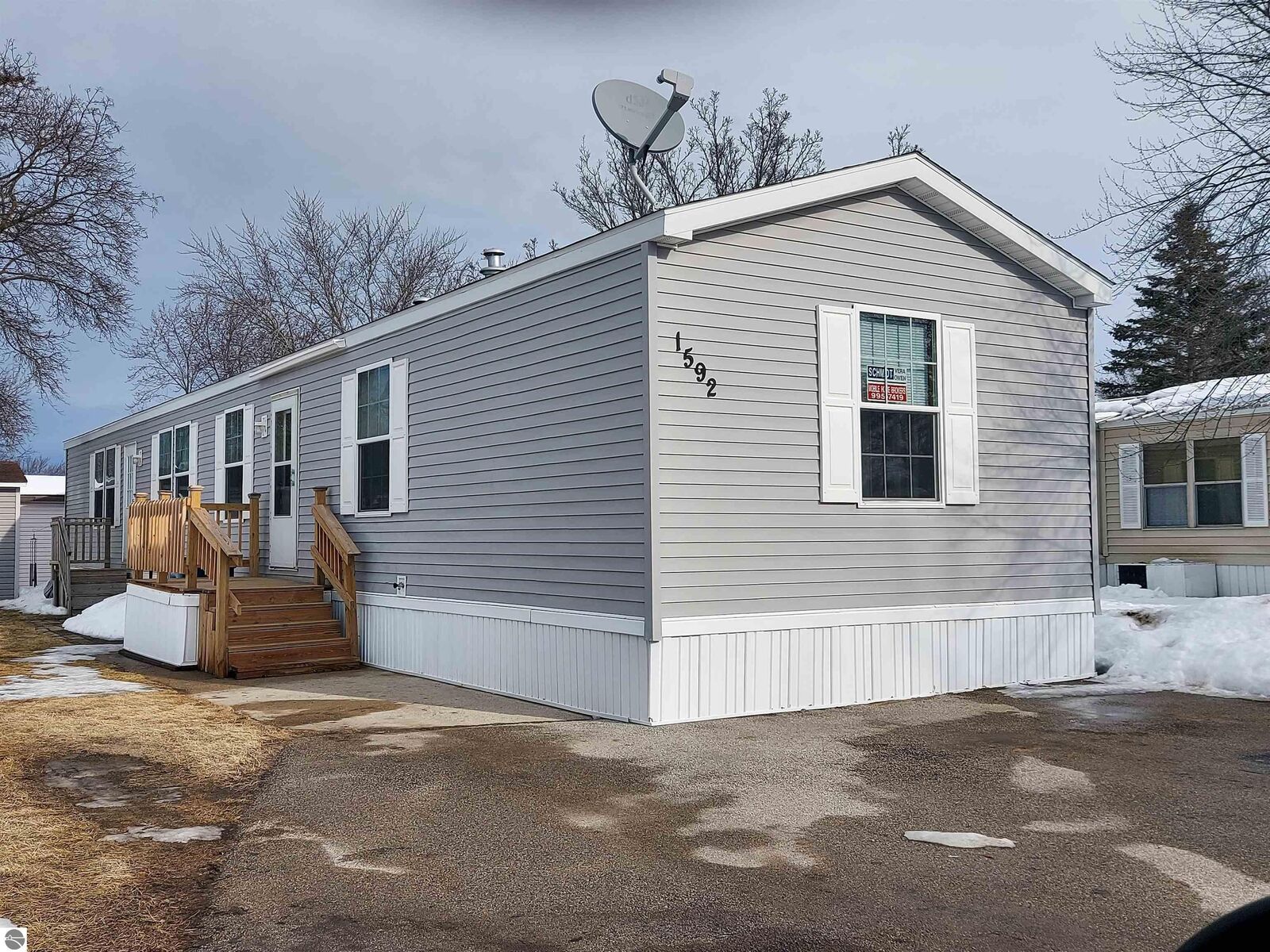 Property Photo: 1592 Geraldton Place MI 49686