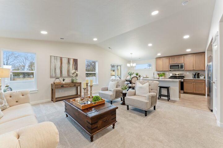 Property Photo: 417 Needlegrass Lane MT 59901