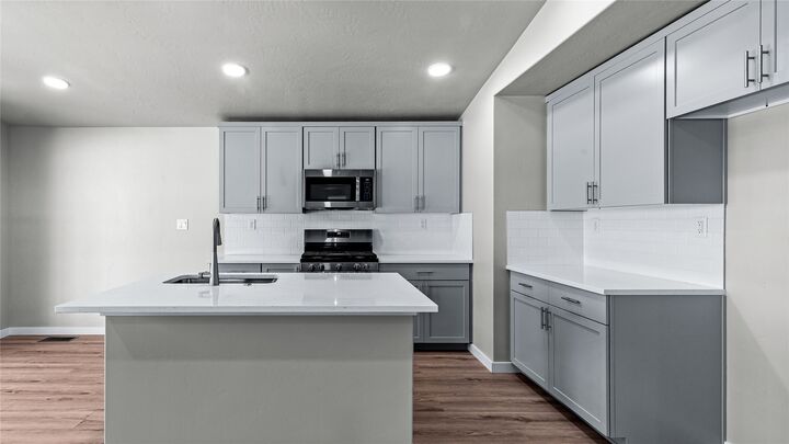 Property Photo: 417 Needlegrass Lane MT 59901