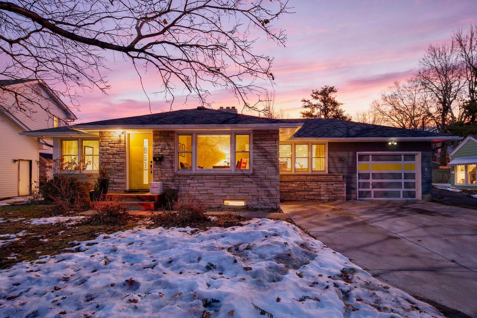 Property Photo:  3021 31st Avenue NE  MN 55418 