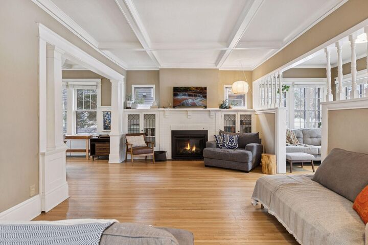 Property Photo: 2147 Lincoln Avenue MN 55105