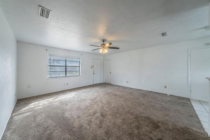 Property Photo:  362 Linklea Drive  TX 75137 