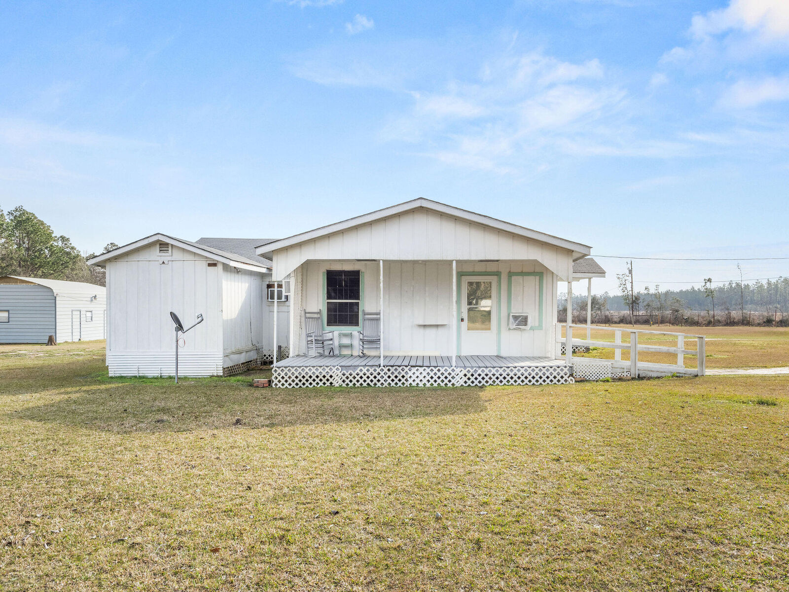 Property Photo:  121 Hog Farm Rd  LA 70634 
