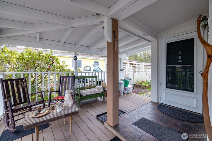 Property Photo:  2414  Vista Lane  WA 98221 