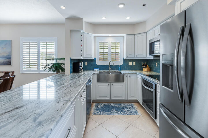 Property Photo:  2950 SE Ocean Boulevard 109-304  FL 34996 