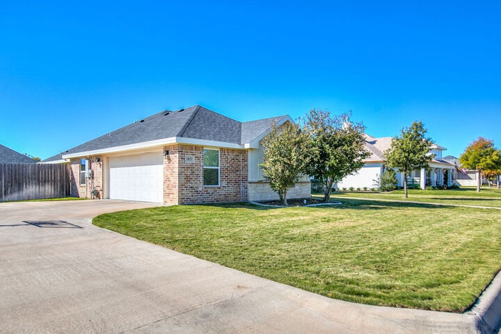 Property Photo:  1833 Castle Pines  TX 76904 