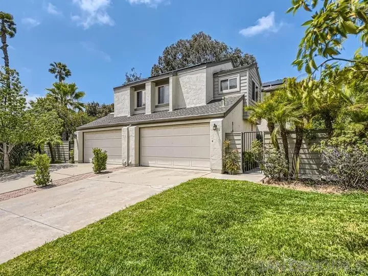 Property Photo: 5916 Portobelo Ct CA 92124