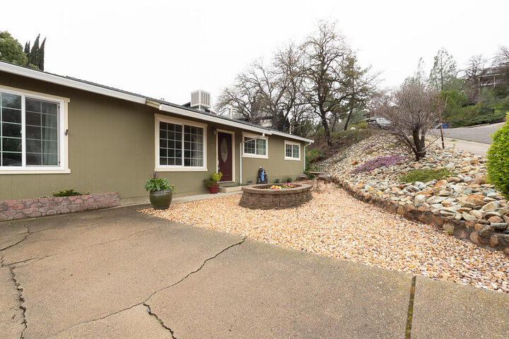 Property Photo:  3345 Oakwood Place  CA 96001 