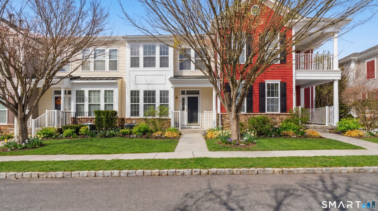 Property Photo:  13 Mercy Street 13  CT 06810 