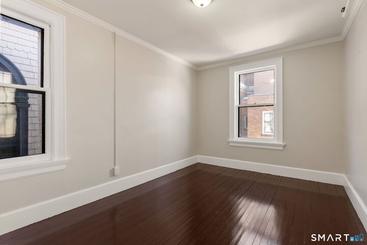 Property Photo:  360 Farmington Avenue 7  CT 06105 