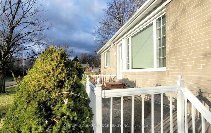 Property Photo: 11 Hiley Avenue ON L1S 6H3