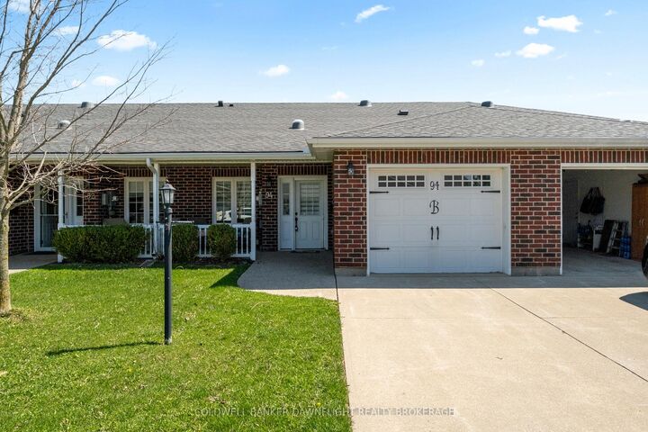 94 Redford Drive — photo 1