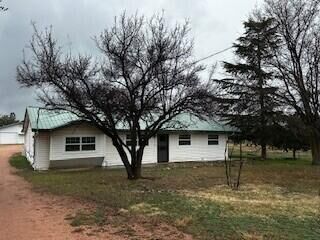 Property Photo: 383 W Round Valley Road AZ 85541