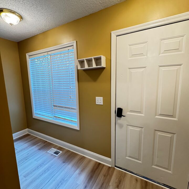 Property Photo:  1502 Mockingbird Place  GA 30720 