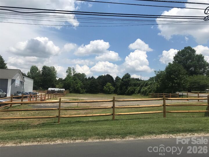 Property Photo:  15208 Old Statesville Road 154  NC 28078 