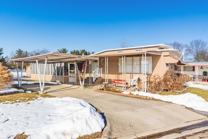 Property Photo:  6280 Cartwright N Lane  OH 43016 