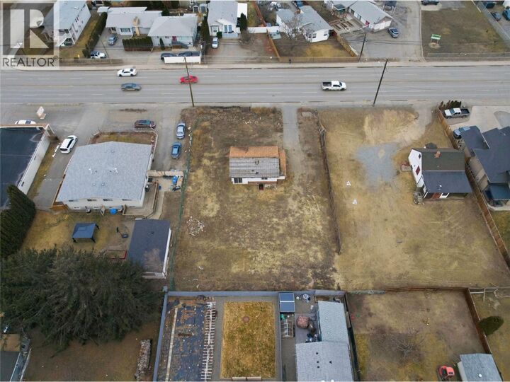 Property Photo:  2971 Westsyde Road  BC V2B 7E7 