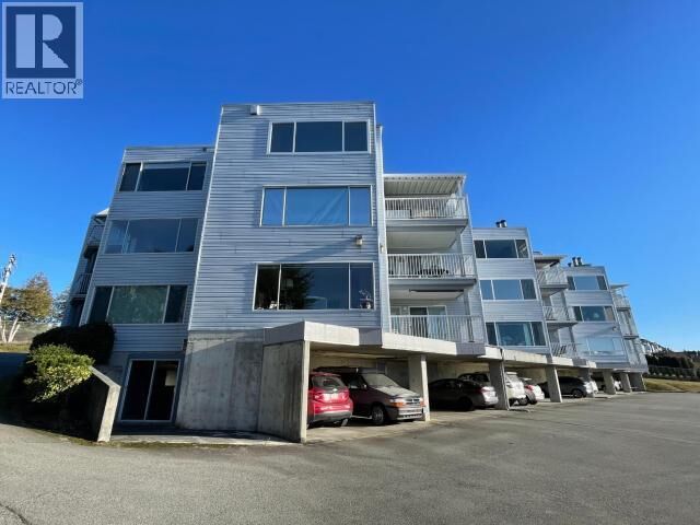 Property Photo: 101-4421 Ontario Ave BC V8A 5B6