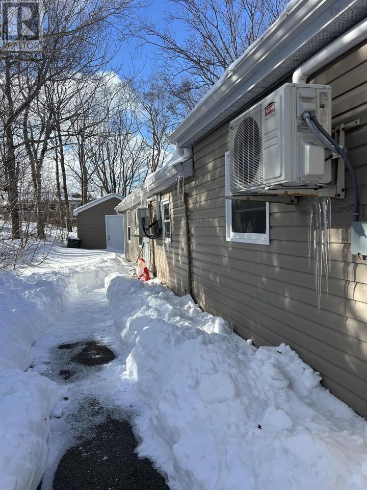 Property Photo:  24 Rosemount Drive  NS B1S 1W5 