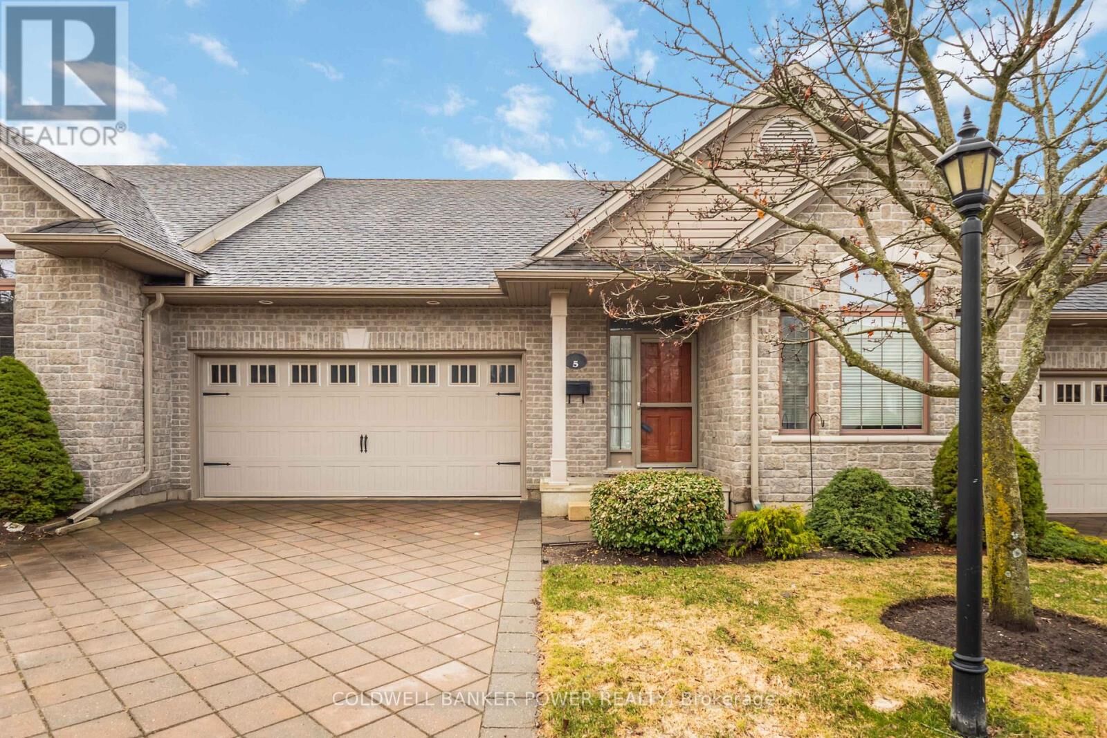 Property Photo:  2295 Kains Road 5  ON N6K 5E2 