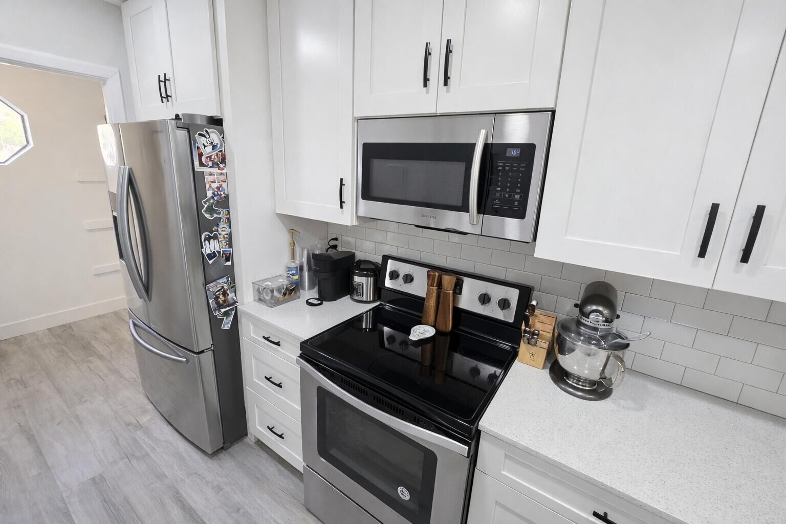 Property Photo: 11 NW Poulton Drive Unit E FL 32548