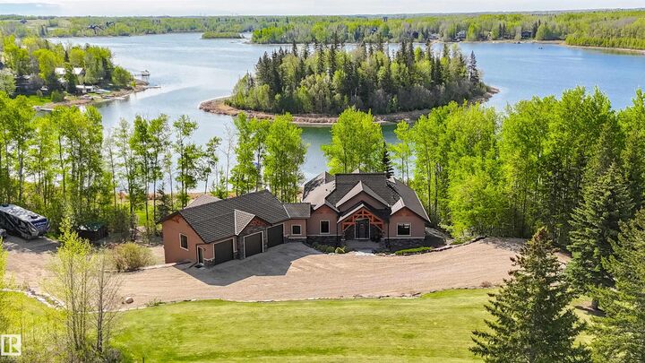 Property Photo: 2421 Twp Road 522 1 AB T7Y 3L8