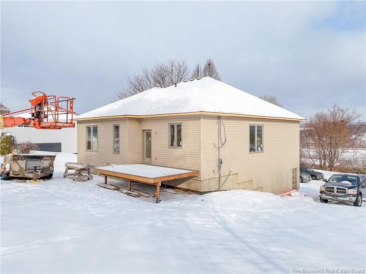 Photo de la propriété:  16 Mayflower Street  NB E3C 1L5 