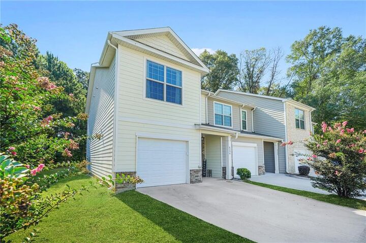 Property Photo: 6256 Trickle Bend GA 30349