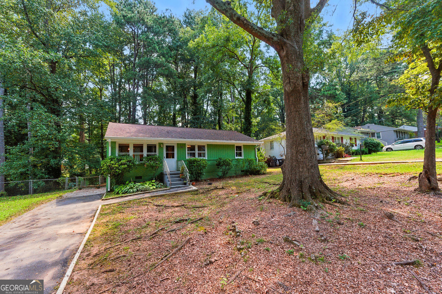 Property Photo: 2608 Westchester Drive GA 30344