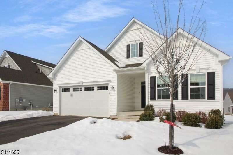 Property Photo:  9 Mountain View Ln  NJ 07865 