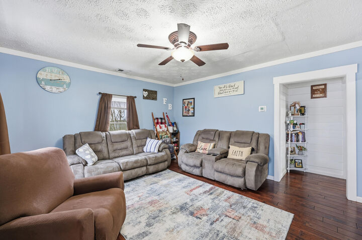 Property Photo:  510 Cogar Avenue  KY 40330 