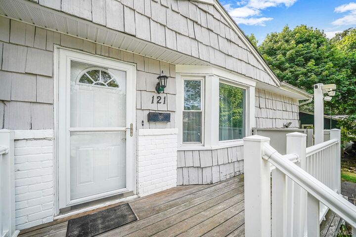 Property Photo:  121 Foxdale Lane  NY 11777 