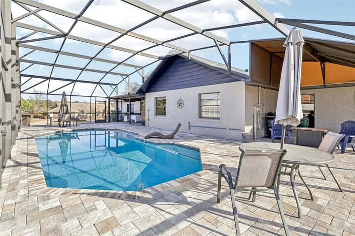 Property Photo:  9830 Wedgewood Lane  FL 34788 