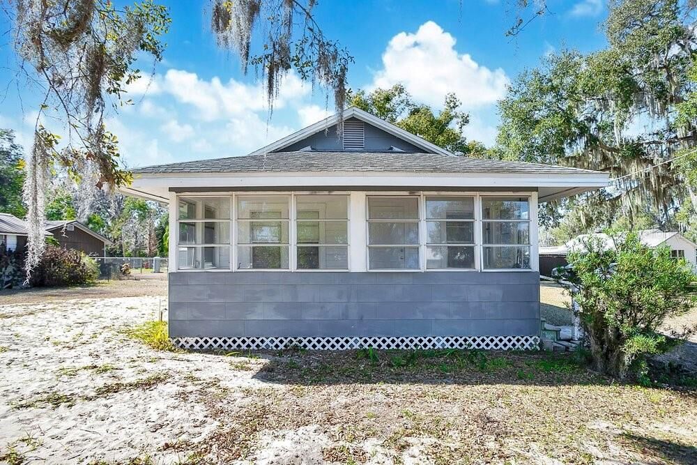 Property Photo: 2905 Paul Buchman Highway FL 33563