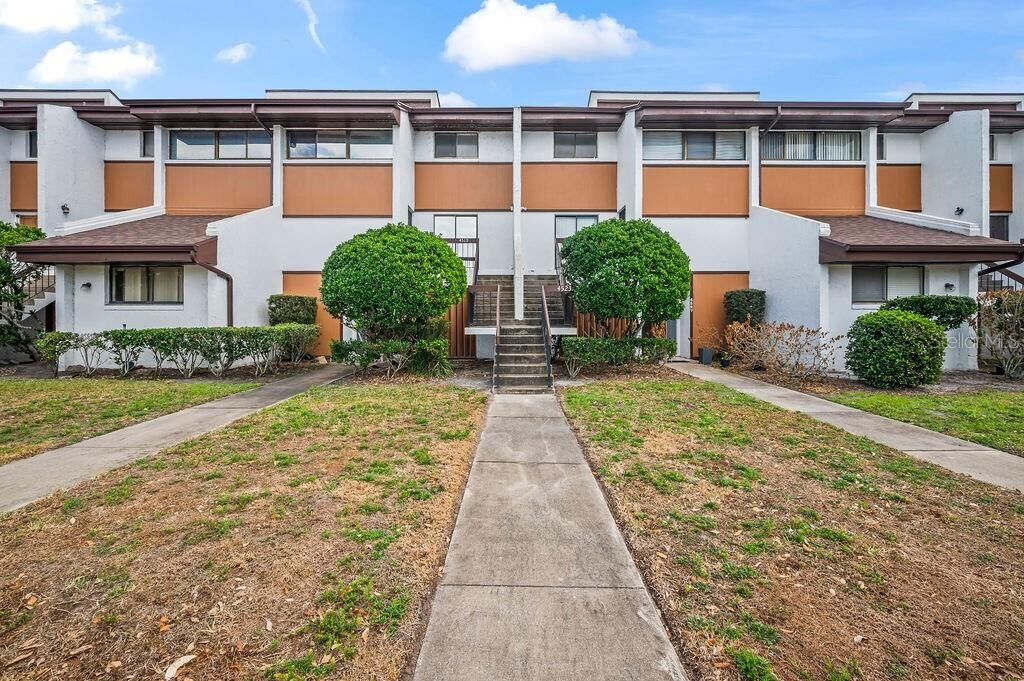 Property Photo:  4519 Tower Pine Road 4519  FL 32839 
