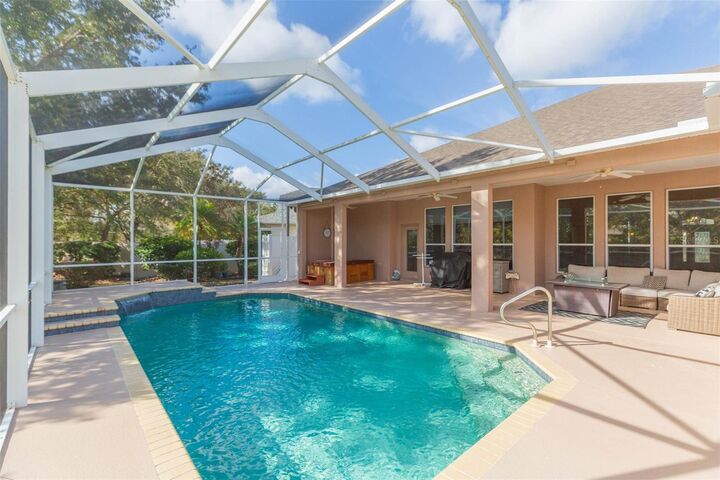Property Photo: 7051 Derwent Glen Circle FL 34637