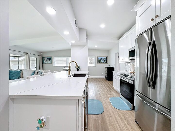 Property Photo: 2705 Gulfstream Road FL 32805