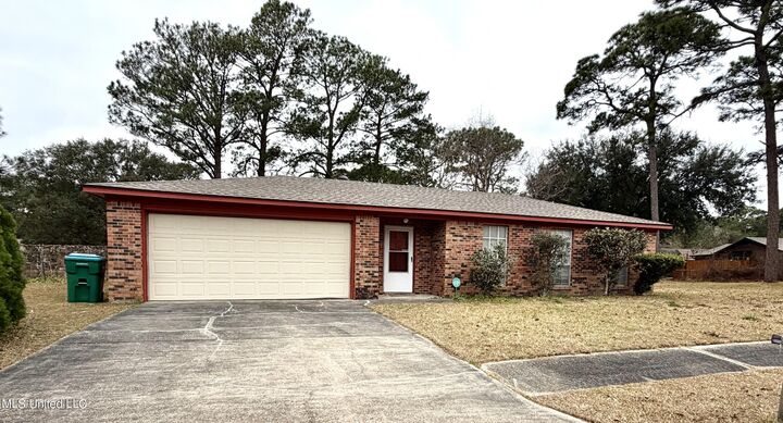 Property Photo:  2643 El Viernes Street  MS 39553 