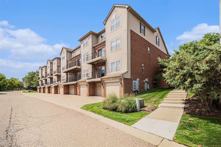 Property Photo:  39459 Springwater Drive  MI 48168-3962 